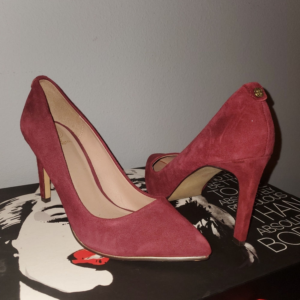 Elliott Lucca pumps, different colors